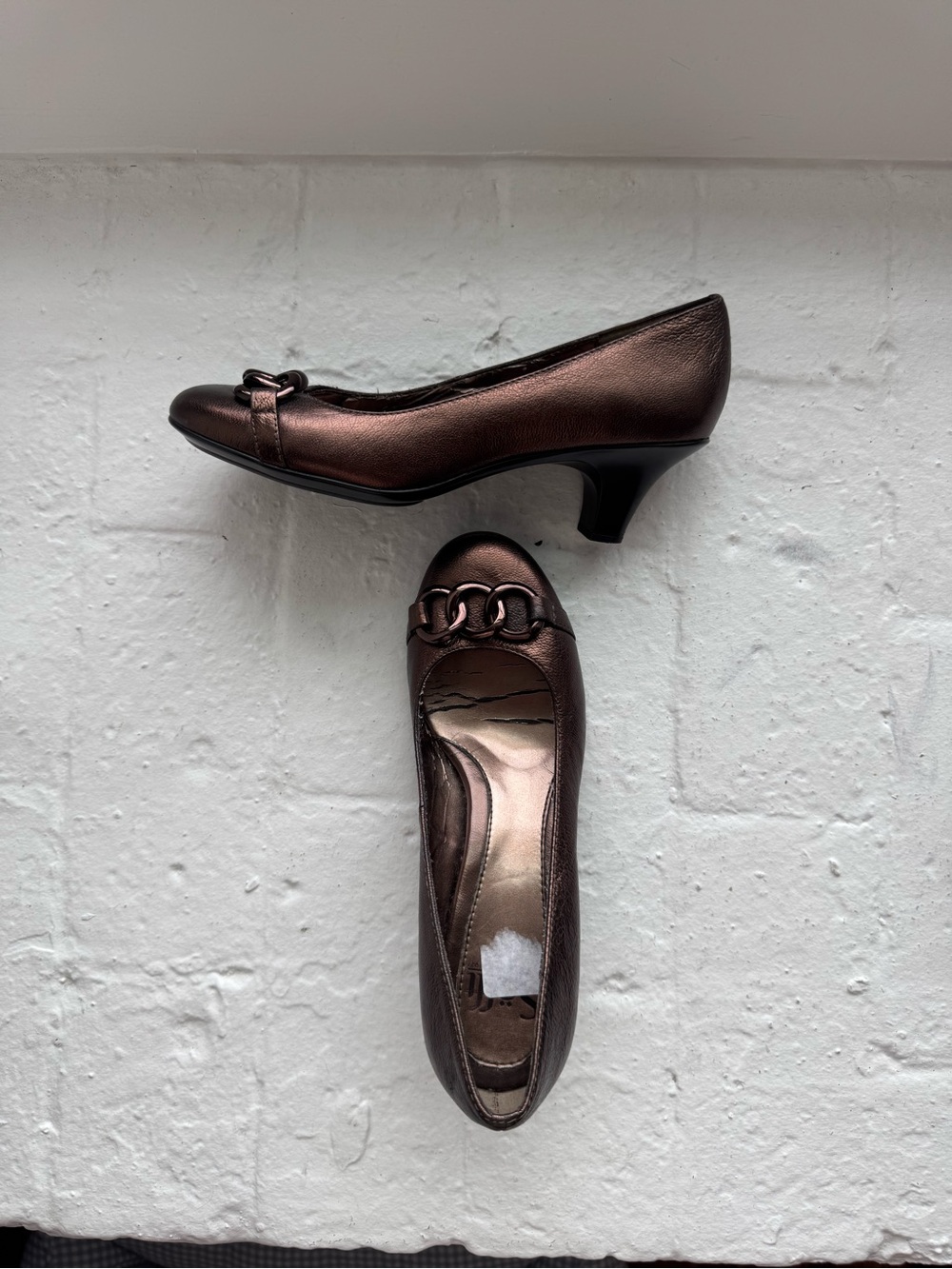 Women’s Metallic Brown Low-Heel Pumps with Chain Accent